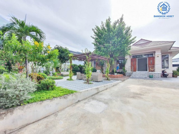 *****บ้านเดี่ยวมือสอง ซอยศิริเกษม17 พุทธมณฑลสาย3 เนื้อที่กว้างขวางมากถึง 158.30 ตร.ว. มาพร้อมฟังก์ชัน 2 ห้องนอน 3 ห้องน้ำ ที่จอดรถ 3 คัน ต่อเติมครบ พร้อมเข้าอยู่ได้ทันที ตั้งบนทำเลเดินทางสะดวก ใกล้รถไฟฟ้าสายสีน้ำเงิน "สถานีบางหว้า" ใกล้ทางด่วน "ศรีรัช"  จองเลย!